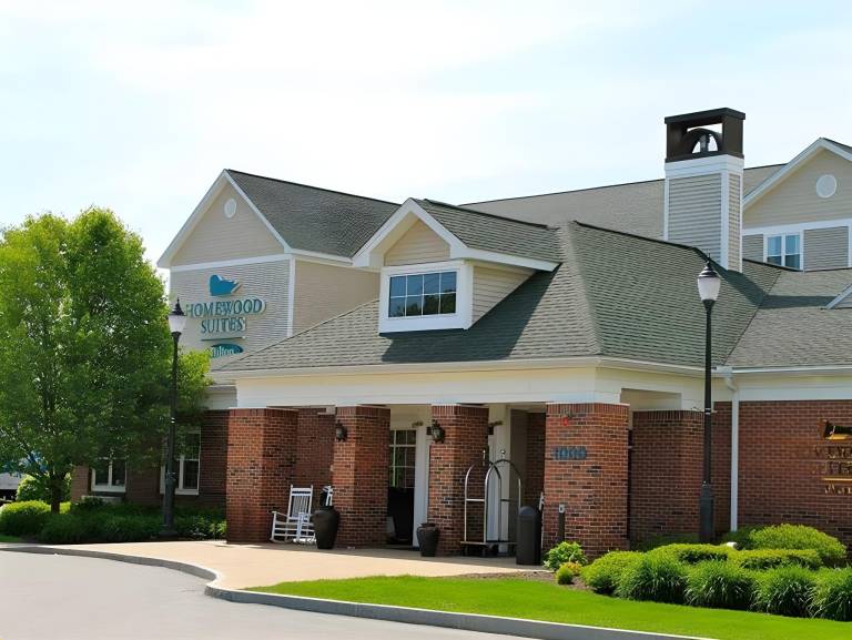 Homewood Suites by Hilton Manchester/Airport in Manchester, NH