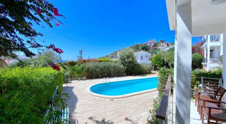 Villa with terrace, jacuzzi & sauna — photo 3
