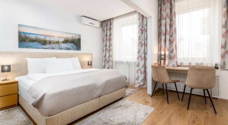 Hotel Zentral — photo 2