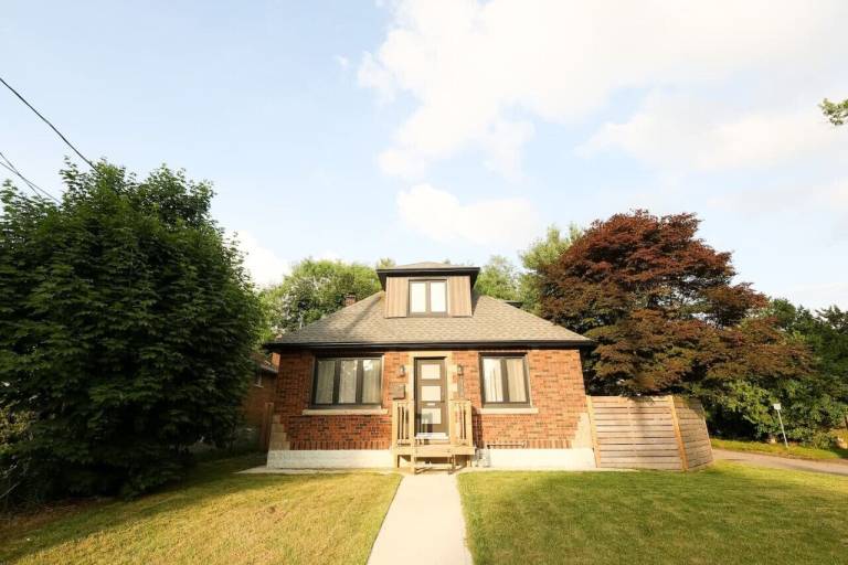 House  Niagara Falls