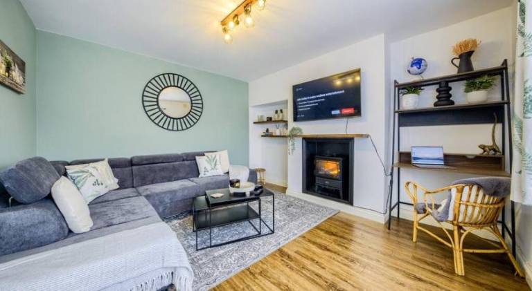 Nice vacation home | Pets are welcome in Coventry