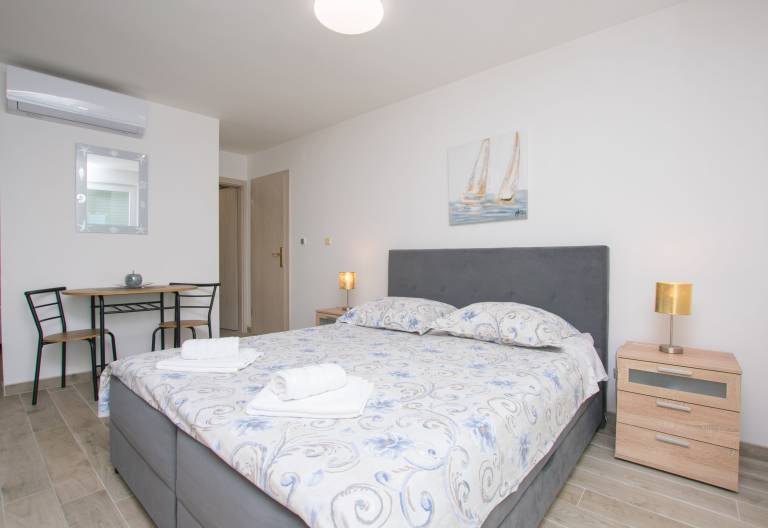 Rental apartment with terrace & BBQ | Sea view | Close to the beach | Pets are welcome — photo 5