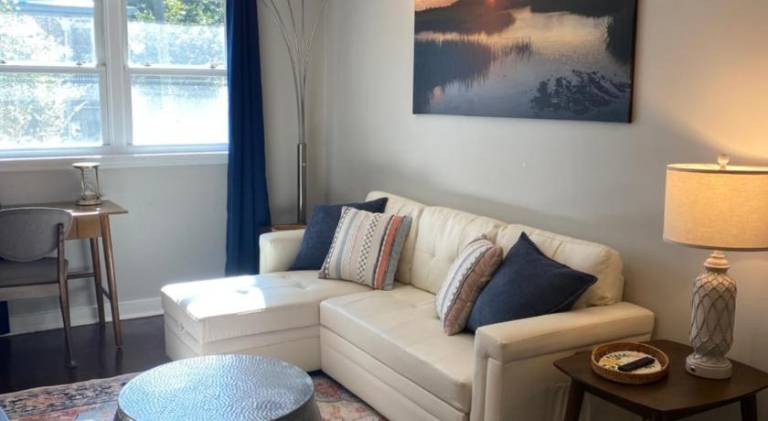 Vacation home with garden, jacuzzi & pool | Pets are welcome — photo 2