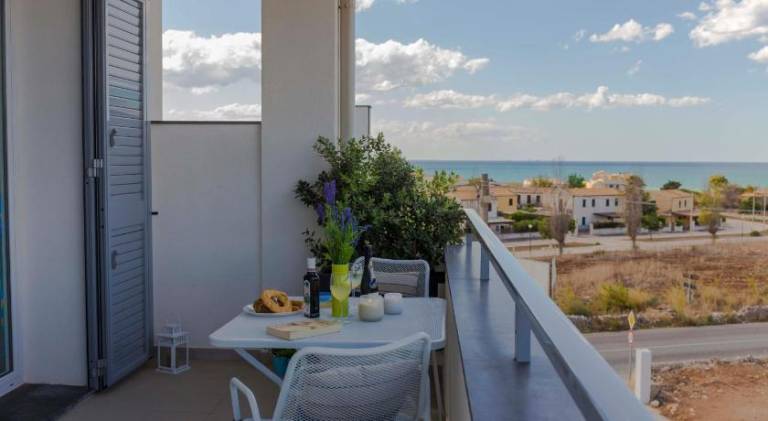 House with terrace, barbeque & pool | Close to the beach | Pet-friendly — photo 2
