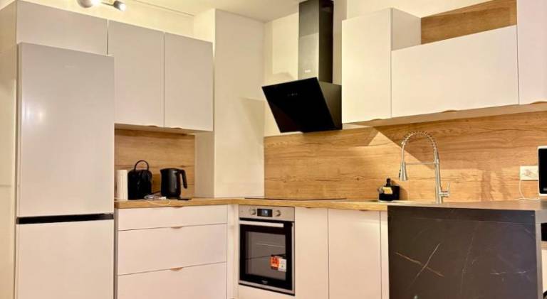 Rental apartment with 3 rooms for 10 persons in Aubiere