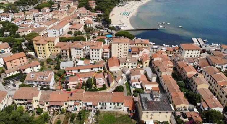 Charming apartment with patio | Next to the beach | Pet-friendly in Campo nell'Elba