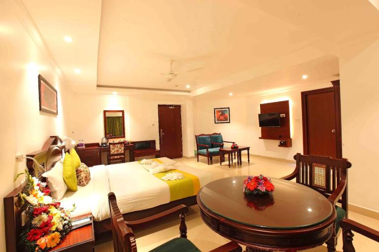 Hotel National Park Kottayam