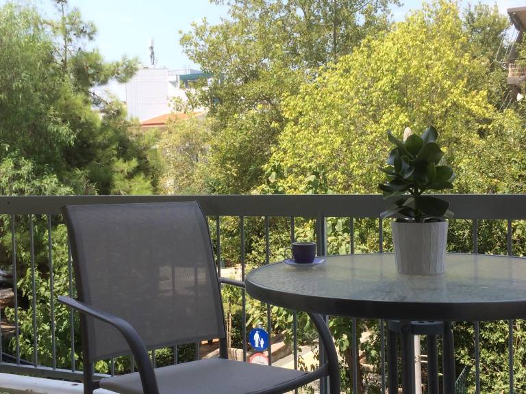 Luxury apartment next to the Acropolis and metro — photo 5
