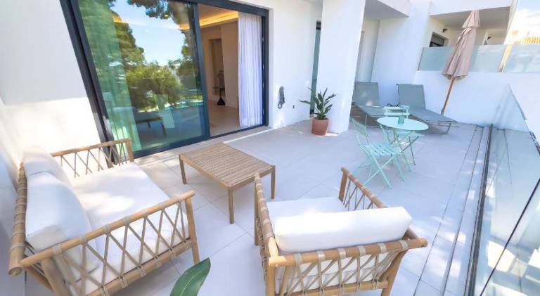 Rental apartment with pool, terrace & yard | Pets are welcome — photo 5
