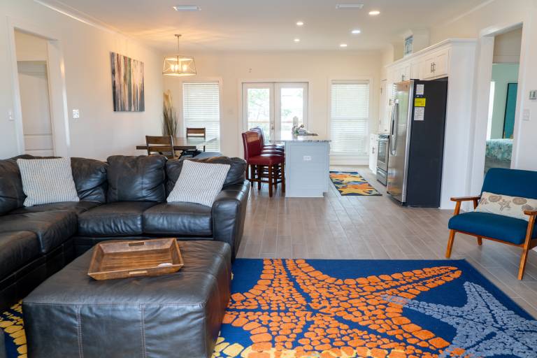 Sunset Blessing - 207 Arias Ct — photo 2