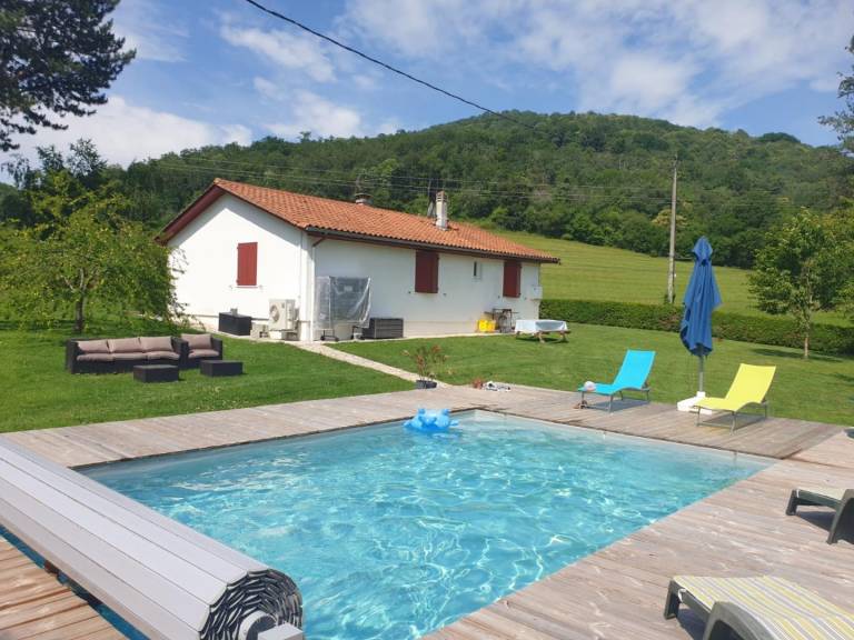 Gite with pool, terrace & garden | Pets are welcome — photo 3