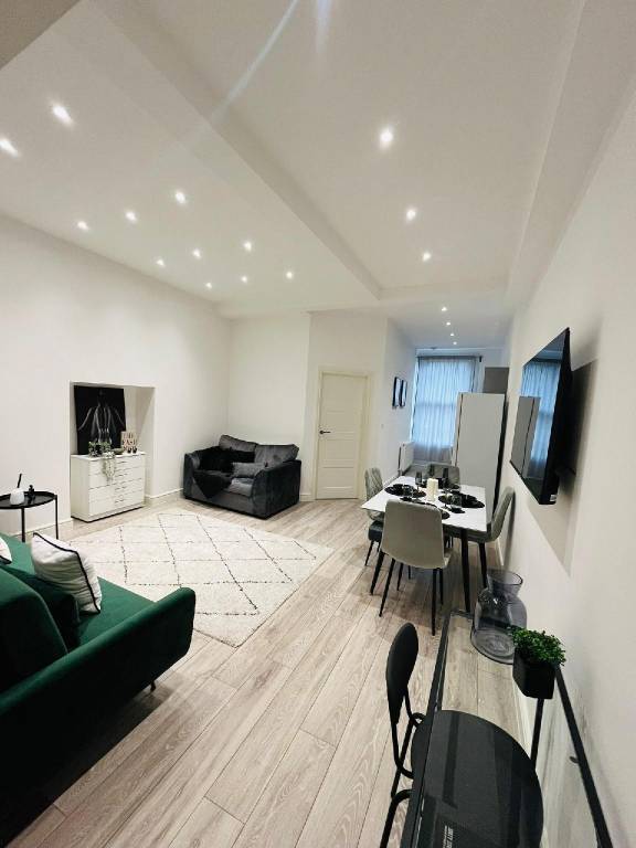 Ealing Broadway City Centre - 1 Bed Next To Tube — photo 2