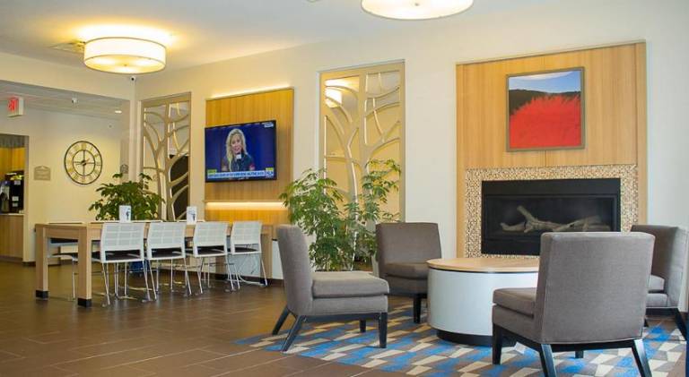 Microtel Inn & Suites Penn Yan Finger Lakes Region — photo 4