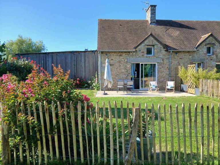 Ferienhaus in Angey&comma; Sartilly-Baie-Bocage f&uuml;r max. 4 Personen am Atlantik