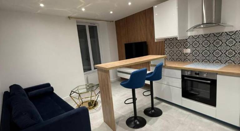 Apartment with 1 room for 4 persons — photo 3