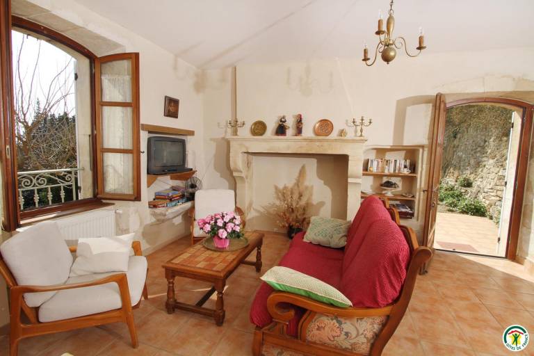 Gite with patio & garden — photo 2