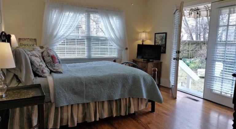 Urban Cottages in Little Rock, AR