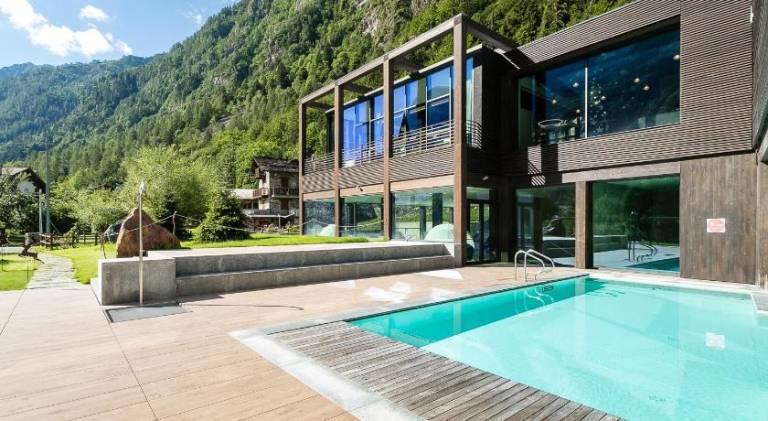 NH Collection Alagna Mirtillo Rosso — photo 2