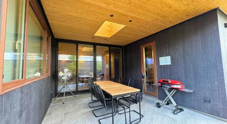 Villa with jacuzzi — photo 5