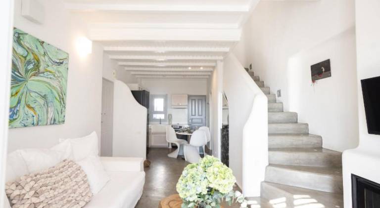 House with pool | Pet-friendly — photo 2