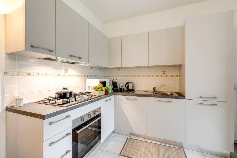 Apartment with terrace & garden | Mountain view — photo 4