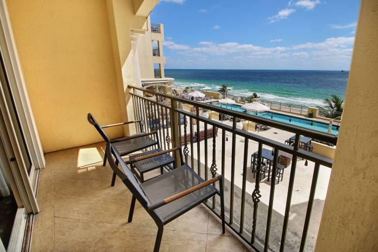 Condo  Fort Lauderdale