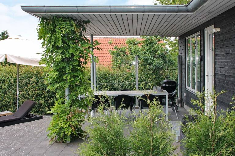 Fully equipped house with garden, terrace & grill | Close to the beach | Pets allowed — photo 2