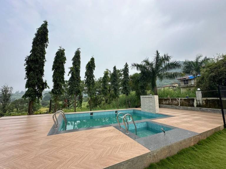 Villa with garden, hot tub & pool — photo 3