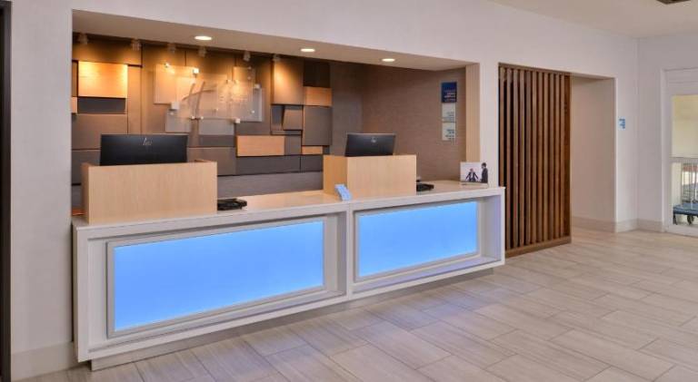 Holiday Inn Express Stockton Southeast By IHG — photo 4
