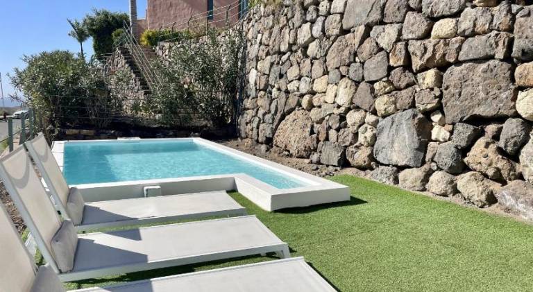Villa with pool | Pet-friendly — photo 2