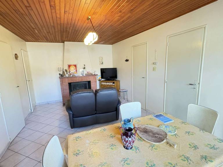 Nice house with yard & barbecue | Beach nearby | Pets allowed — photo 2
