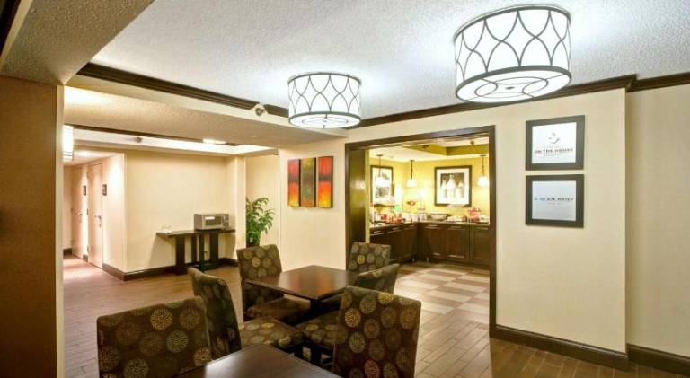 Hampton Inn College Station-Texas A&M University Area — photo 4