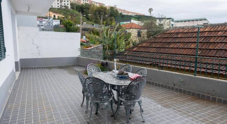 House with terrace | Pets are welcome — photo 4
