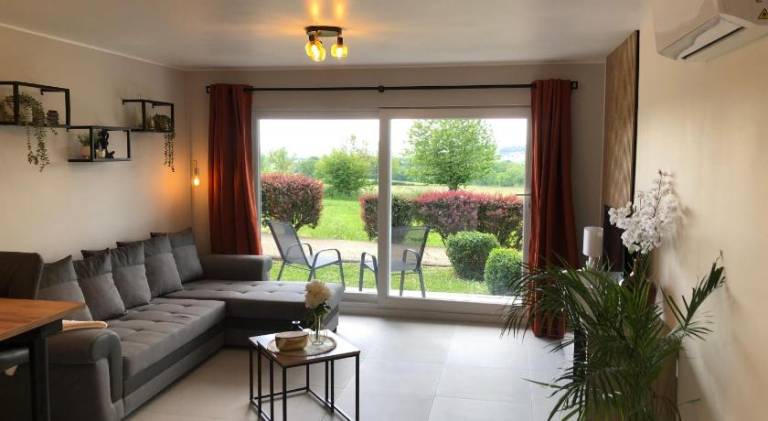 Holiday apartment with 1 room for 4 persons in Durbuy