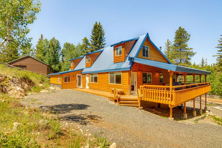 House Duck Creek Village