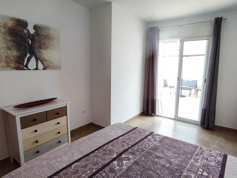 Holiday apartment with patio — photo 4