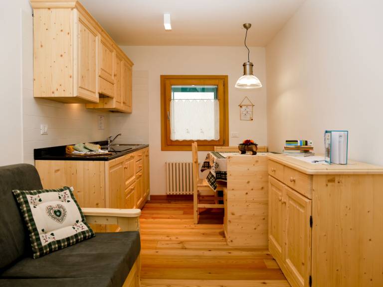 Apartment with patio — photo 3