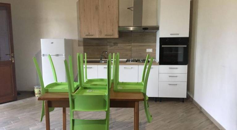 Serviced apartment with garden — photo 4