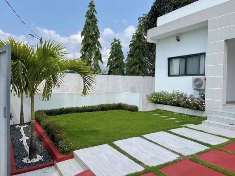 Villa Libreville