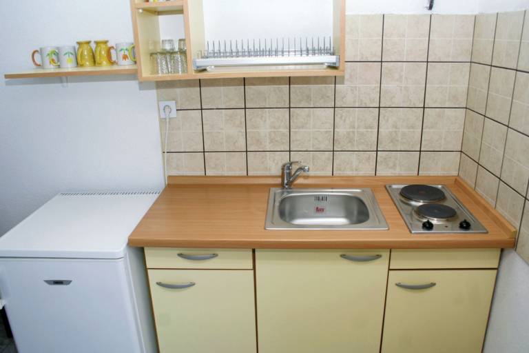One bedroom apartment with terrace and sea view Postira, Brač (A-2919-a) — photo 3