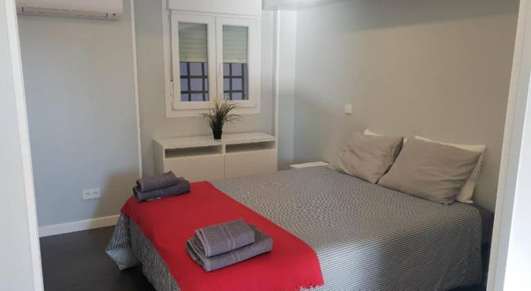 Holiday apartment with 1 room for 4 persons in Madrid