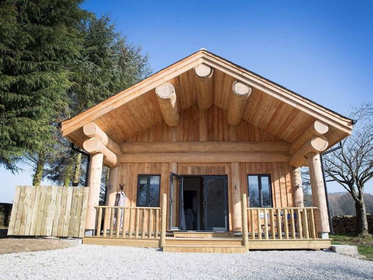 Cabin Summerbridge