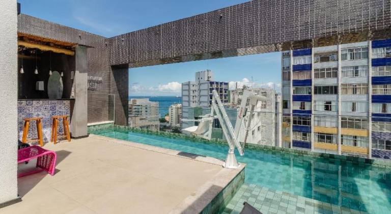Rental apartment with terrace & pool in Santos