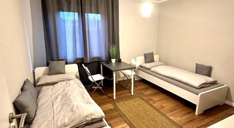 Rental apartment with 4 rooms for 6 persons — photo 2