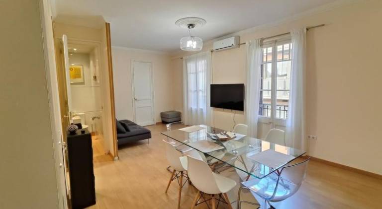 Apartment with 1 room for 4 persons — photo 3
