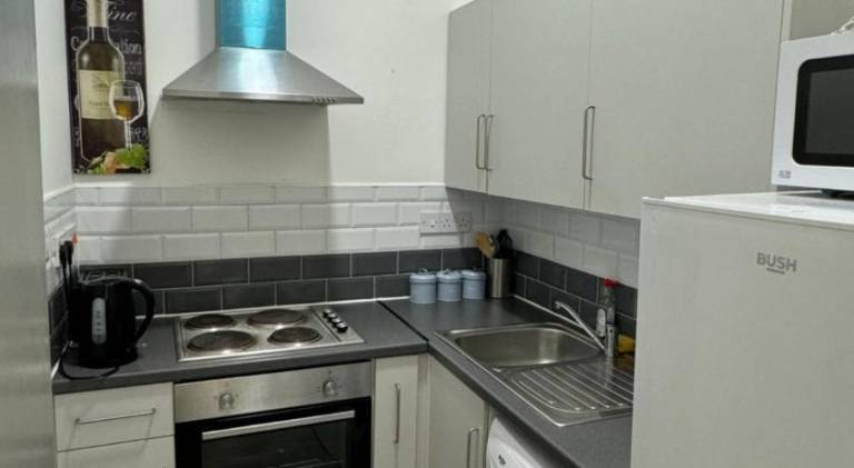 Holiday apartment with yard & terrace | Good for workation — photo 3