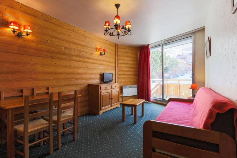 300m from shops, balcony, parking, tv, 35m², Les 2 Alpes — photo 4