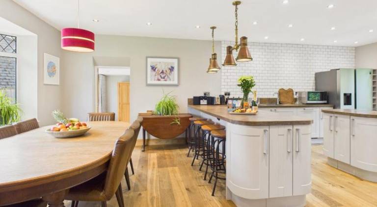 Wyvern – Beautiful & Spacious 4-Bedroom Home with Parking & Gardens — photo 5