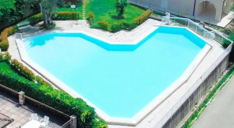 Holiday apartment with pool — photo 4