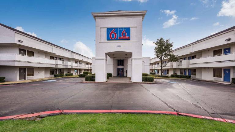 Motel 6 Irving, TX - Irving DFW Airport East in Irving, TX